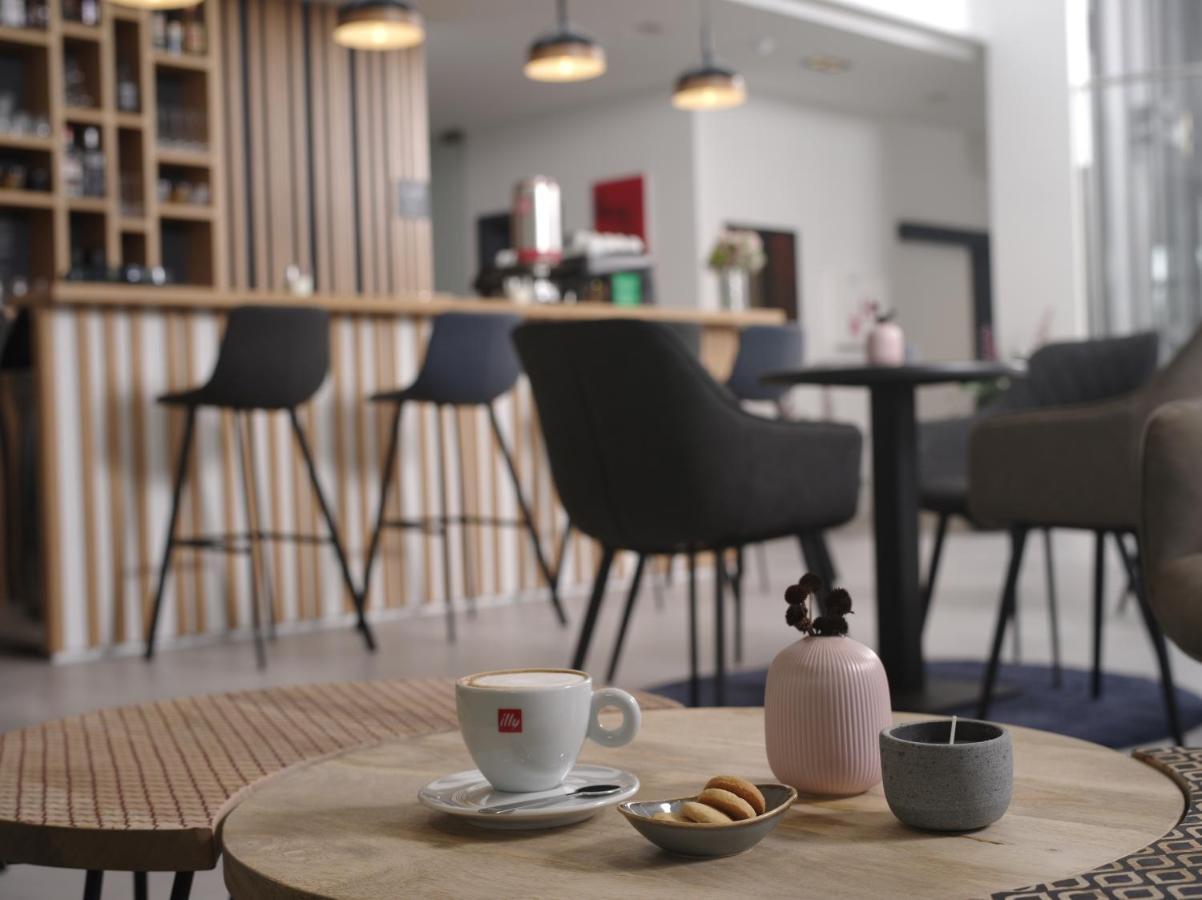 Hotel Cubis レンダヴァ エクステリア 写真